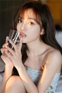 [完结229by番外]《在言情文里撩直男男主》作者：辞奺（快穿np）