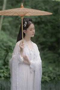 《张开腿交保护费（1V1）》作者：魏承泽--